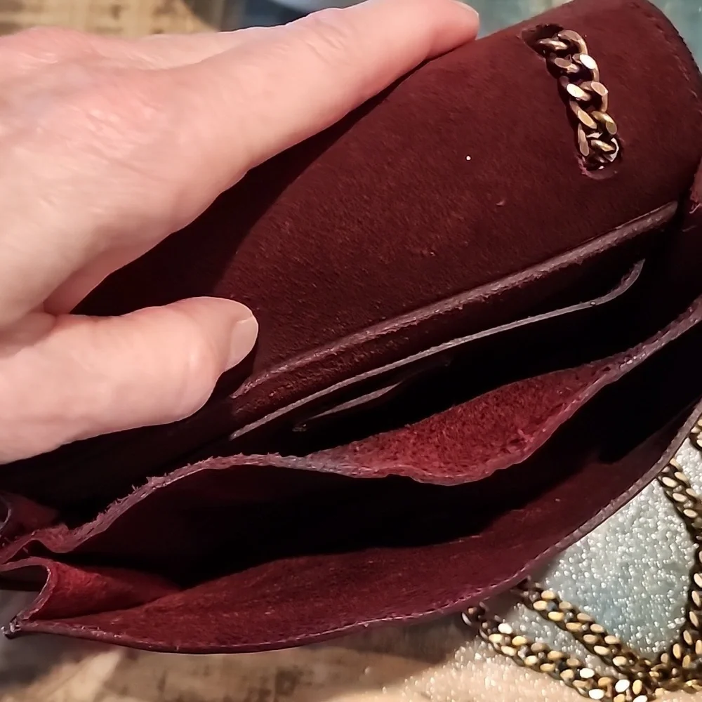 Maxwell Chain Crossbody - Picture 13 of 13
